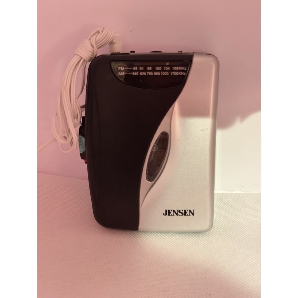 Jensen Audio SCR-68A Stereo Cassette Player With AM/FM Radio Tested Working K1